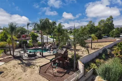 30499 Covecrest, Menifee, CA 92584 - Photo 5