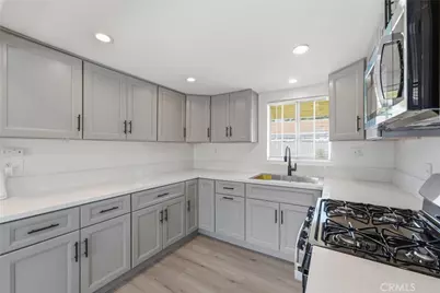 359 E 1st, San Jacinto, CA 92583 - Photo 23
