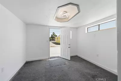 359 E 1st, San Jacinto, CA 92583 - Photo 11