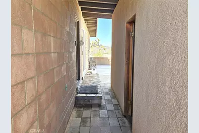 57492 Onaga Trail, Yucca Valley, CA 92284 - Photo 5