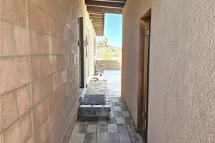 57492 Onaga Trail, Yucca Valley, CA 92284 - Photo 5