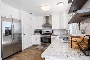 23917 5 Tribes Trail, Murrieta, CA 92562 - Photo 11