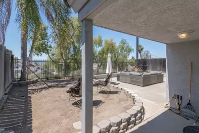 23917 Five Tribes Trail, Murrieta, CA 92562 - Photo 25