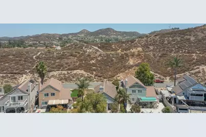 23917 Five Tribes Trail, Murrieta, CA 92562 - Photo 31