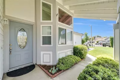 30396 Danube Court, Temecula, CA 92591 - Photo 3