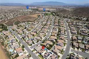 31109 Rose Arbor Ct, Murrieta, CA 92563 - Photo 5