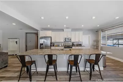 31109 Rose Arbor Court, Murrieta, CA 92563 - Photo 7