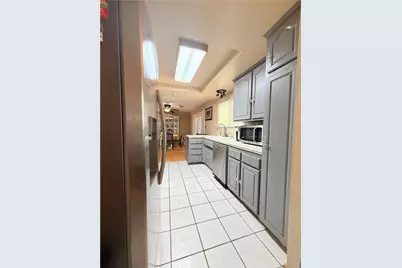 41931 Thornton Avenue, Hemet, CA 92544 - Photo 13