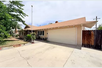 41931 Thornton Avenue, Hemet, CA 92544 - Photo 3
