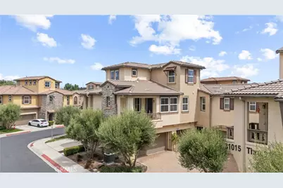 31031 Strawberry Tree Lane, Temecula, CA 92592 - Photo 5