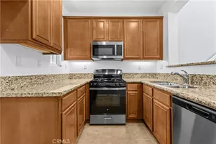31031 Strawberry Tree Ln, Temecula, CA 92592 - Photo 21