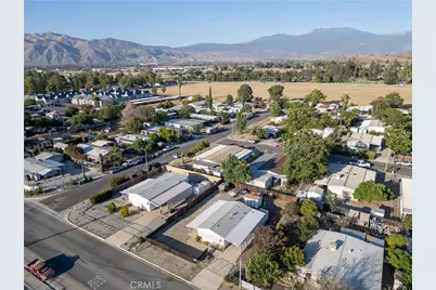768 N Buena Vista, Hemet, CA 92543 - Photo 15