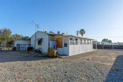 768 N Buena Vista, Hemet, CA 92543 - Photo 13