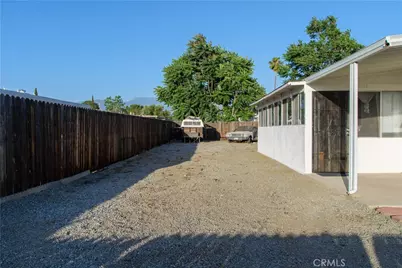 768 N Buena Vista, Hemet, CA 92543 - Photo 11
