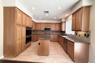29360 Ariel St, Murrieta, CA 92563 - Photo 9