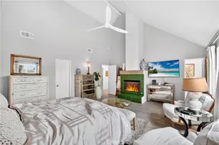 133 Cecil Pl, Costa Mesa, CA 92627 - Photo 35