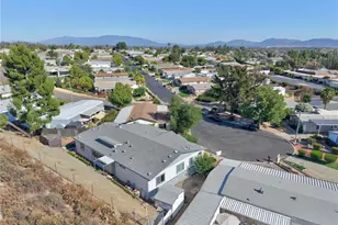 38012 Calle Quedo, Murrieta, CA 92562 - Photo 43