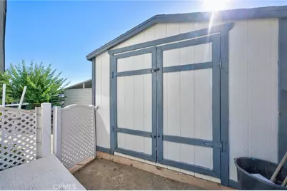 38012 Calle Quedo, Murrieta, CA 92562 - Photo 39