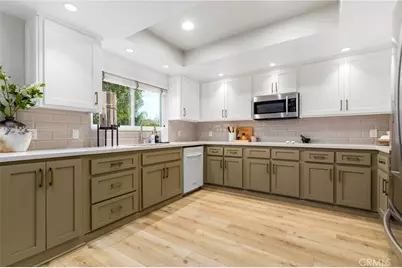 23039 Blue Bird Drive, Canyon Lake, CA 92587 - Photo 13