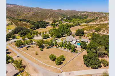 37954 Calle De Lobo, Murrieta, CA 92562 - Photo 73