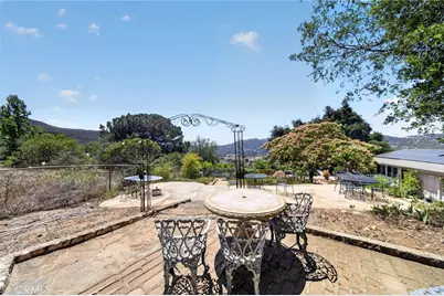 17535 Bear Valley Lane, Escondido, CA 92027 - Photo 41