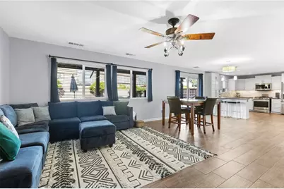 33956 Petunia, Murrieta, CA 92563 - Photo 3