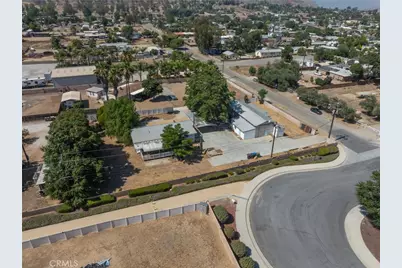 26739 Franklin, Hemet, CA 92545 - Photo 51