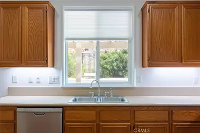 215 Gamez, Hemet, CA 92545 - Photo 7