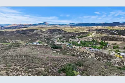 39565 Spanish Oaks Drive, Temecula, CA 92592 - Photo 9