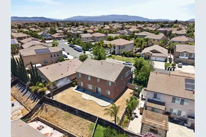 31544 Borega, Murrieta, CA 92563 - Photo 47