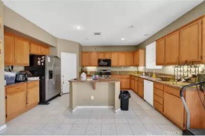 31544 Borega, Murrieta, CA 92563 - Photo 13