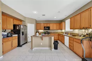 31544 Borega, Murrieta, CA 92563 - Photo 13