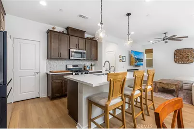 32561 Brunello Way, Temecula, CA 92591 - Photo 11