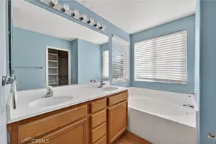 32583 Gabbiano St, Temecula, CA 92592 - Photo 23