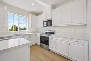 5014 Napoli Wy, Lake Elsinore, CA 92530 - Photo 13