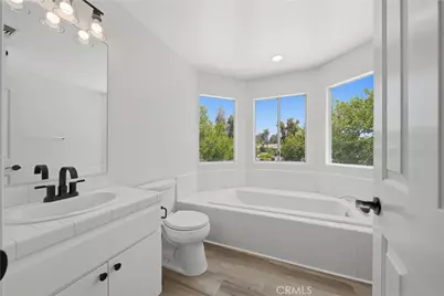 40502 Via Amapola, Murrieta, CA 92562 - Photo 31