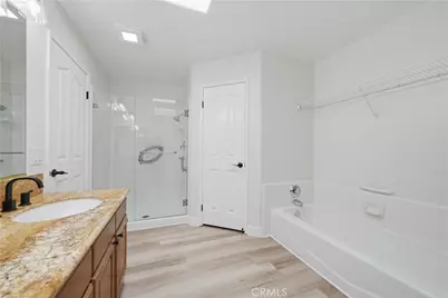 40502 Via Amapola, Murrieta, CA 92562 - Photo 25