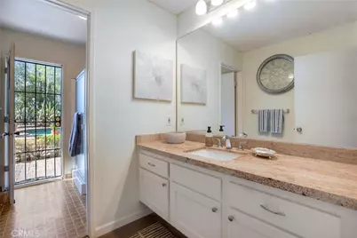 30096 Via Velez, Temecula, CA 92592 - Photo 17