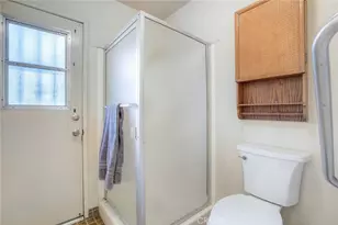 30096 Via Velez, Temecula, CA 92592 - Photo 17