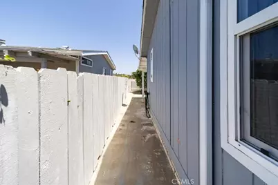 629 Via Santiago, Vista, CA 92081 - Photo 35