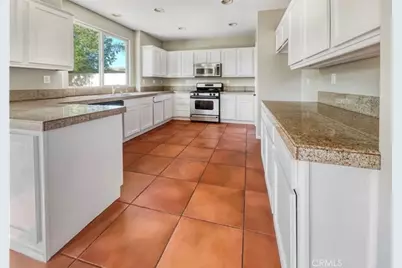 33515 Cedar Creek, Lake Elsinore, CA 92532 - Photo 5