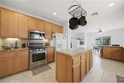 29260 Wrangler Drive, Murrieta, CA 92563 - Photo 3