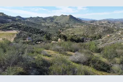 7 Turtle Creek Rd, Lake Elsinore, CA 92530 - Photo 9