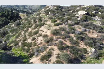 7 Turtle Creek Rd, Lake Elsinore, CA 92530 - Photo 17