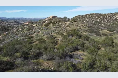 7 Turtle Creek Rd, Lake Elsinore, CA 92530 - Photo 11