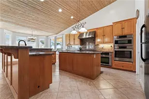 35751 Avenida La Cresta, Murrieta, CA 92562 - Photo 21