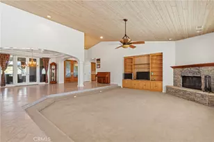 35751 Avenida La Cresta, Murrieta, CA 92562 - Photo 19