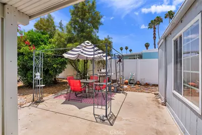 800 San Mateo, Hemet, CA 92543 - Photo 31