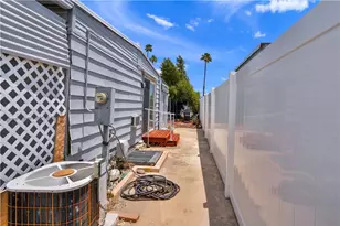 800 San Mateo, Hemet, CA 92543 - Photo 35