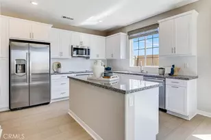 1350 Thunderbolt Ln, Rialto, CA 92376 - Photo 3